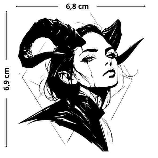Widder-Maedchen Tattoo - Temporaeres Tattoo im edgy Design, selbstbewusst, düster, hautfreundlich und flexibel.