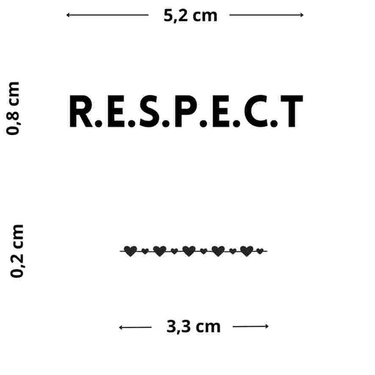 Zarte Herzchen-Kette als temporäres Tattoo, getragen als Finger-Tattoo in Form eines Rings.Temporäres Schriftzug-Tattoo ‘R.E.S.P.E.C.T.’ auf dem Handrücken, inspiriert vom ikonischen Song, für ein klares Statement.